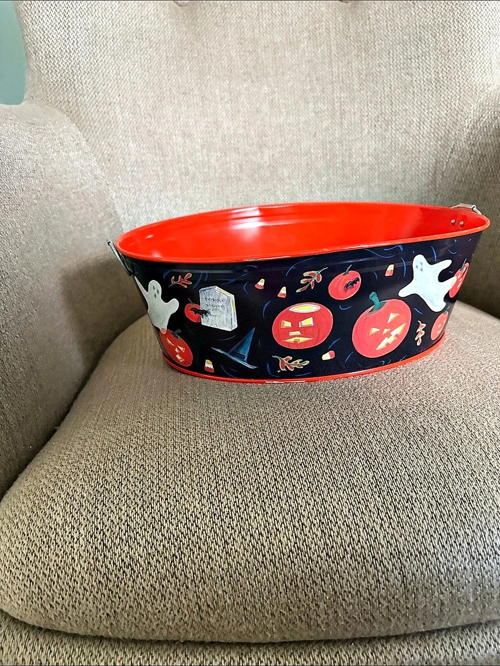 Design Imports Decorative Halloween Treat Bucket in Black & Red Like New